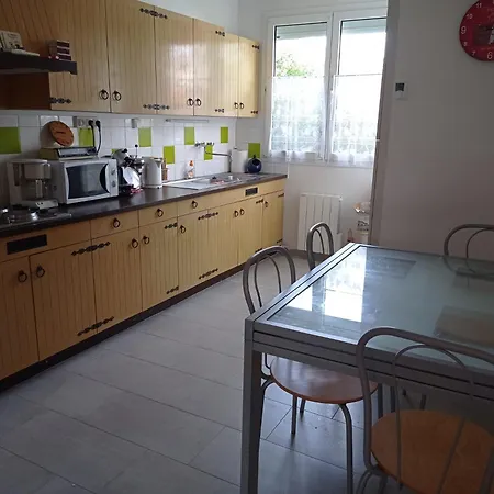 Maison De Tres Agreable Ла-Боль-Эскублак